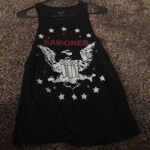 Ramones tank